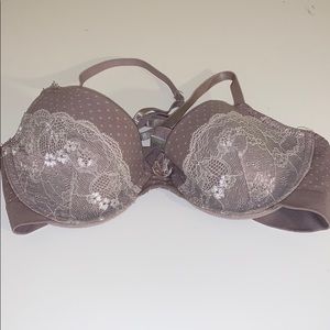 Marilyn Monroe lace bra